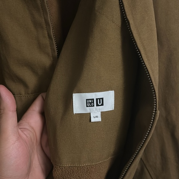Uniqlo U bomber jacket - Picture 5 of 8